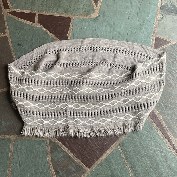 Very Soft Infinity Scarf - Picture 2 of 4